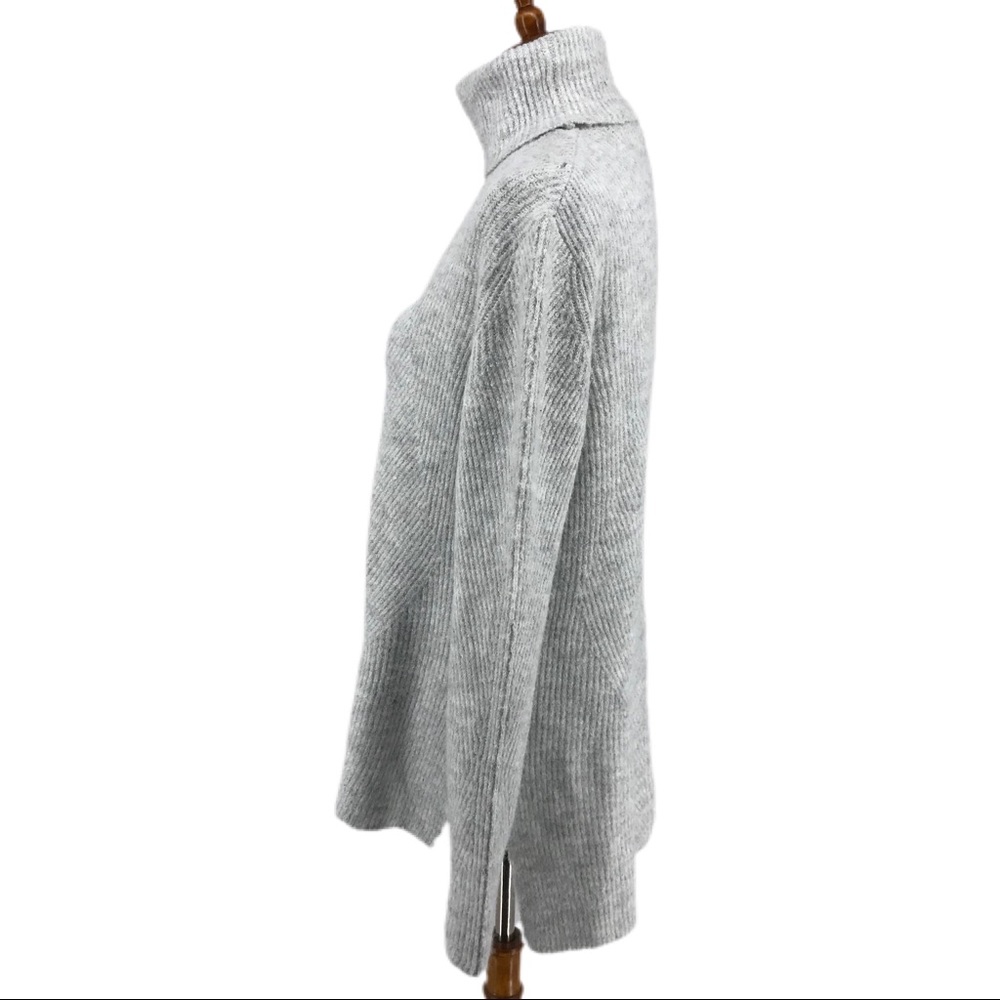 Sweet Romeo Light Gray Knit Turtleneck Sweater, NWT - Picture 3 of 7